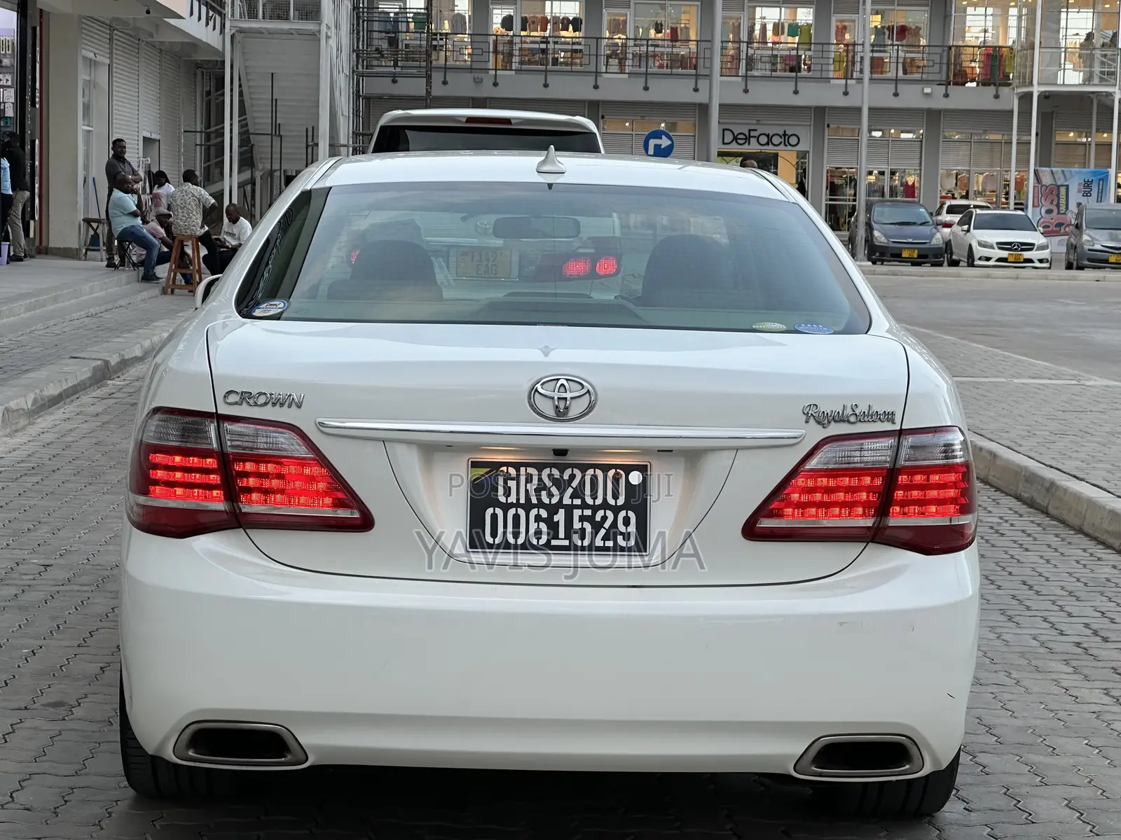 Toyota Crown 2012 White