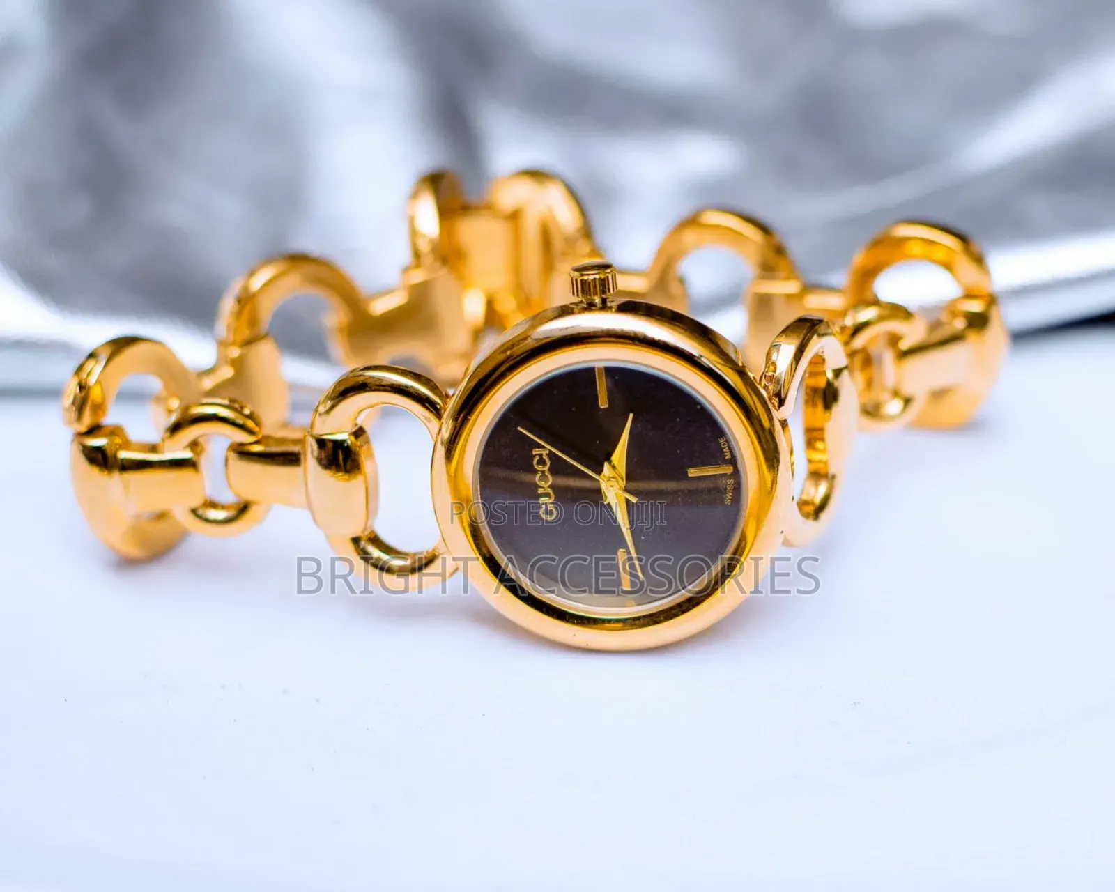 Ladles Watches/ Saa Za Kike