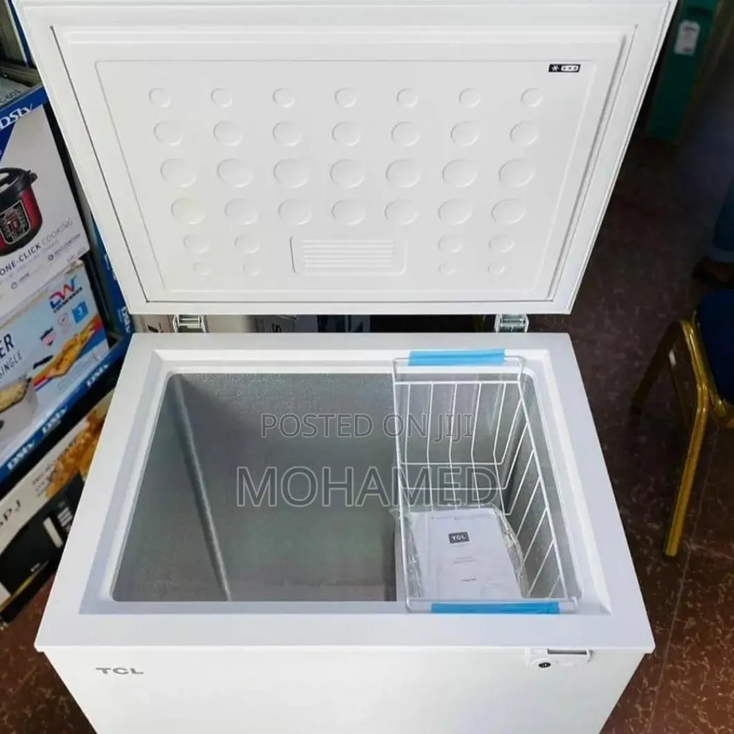 TCL Freezer/Friza 150L