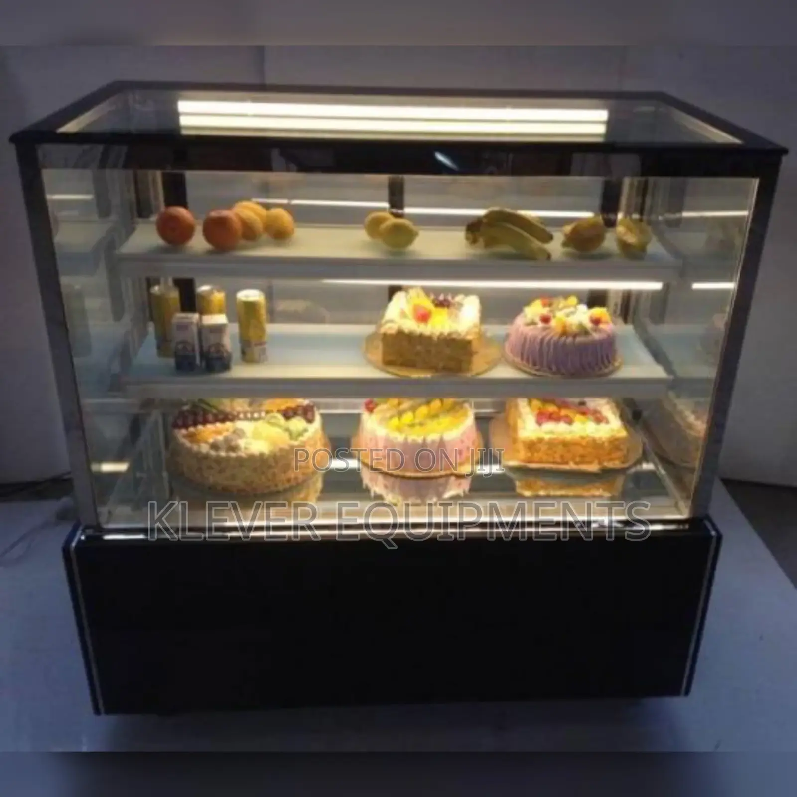 1.8meter Cake/Vegetable Display Chiller
