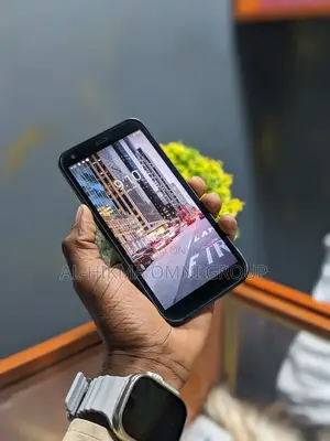 Kyocera Digno BX 32 GB Black