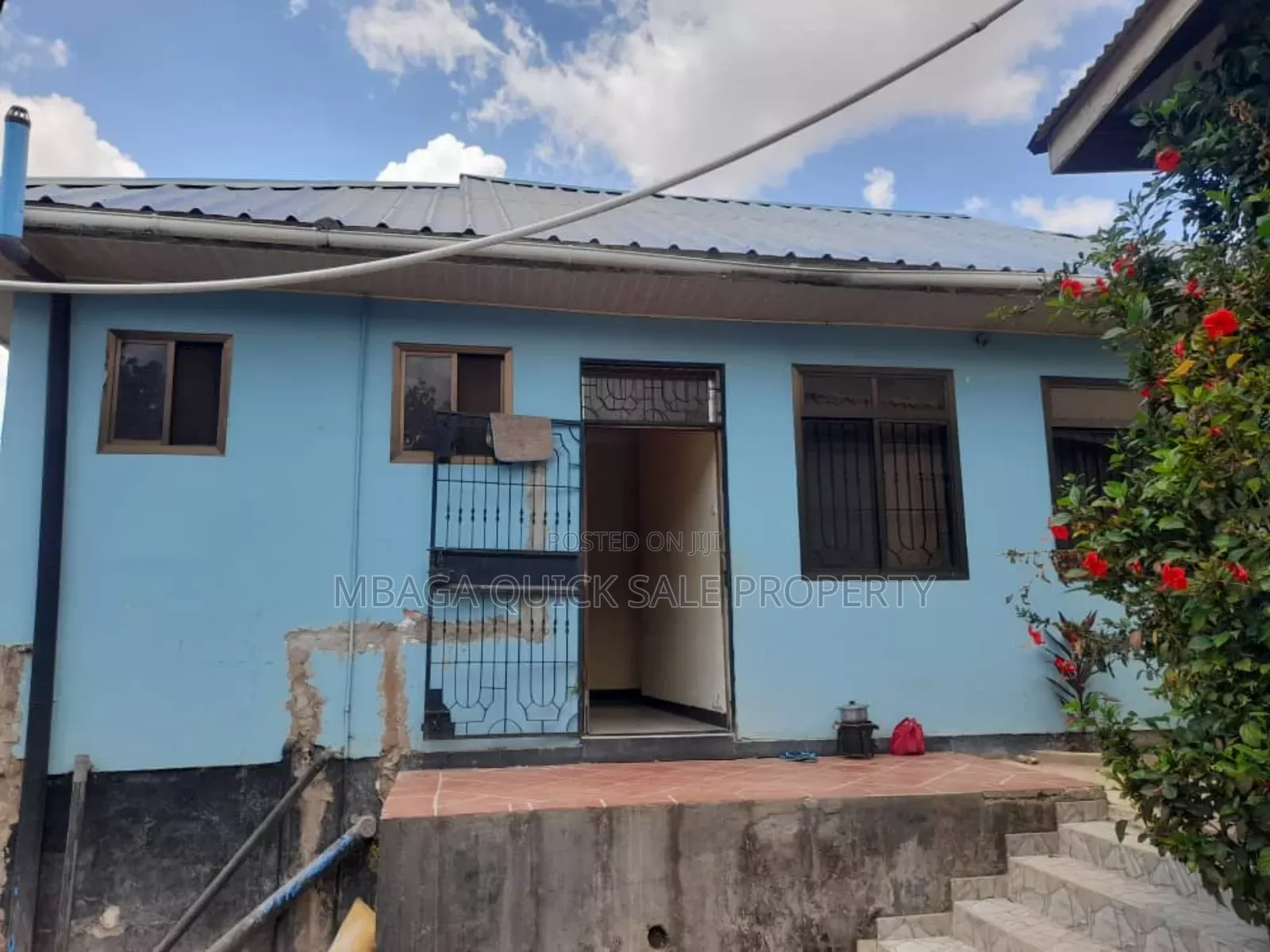 12bdrm House in Goba for sale