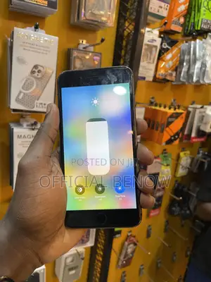 Apple iPhone 8 Plus 64 GB Black