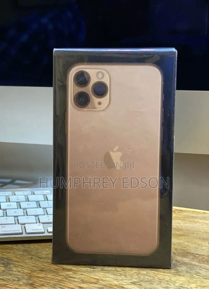 New Apple iPhone 11 Pro Max 256 GB Gold