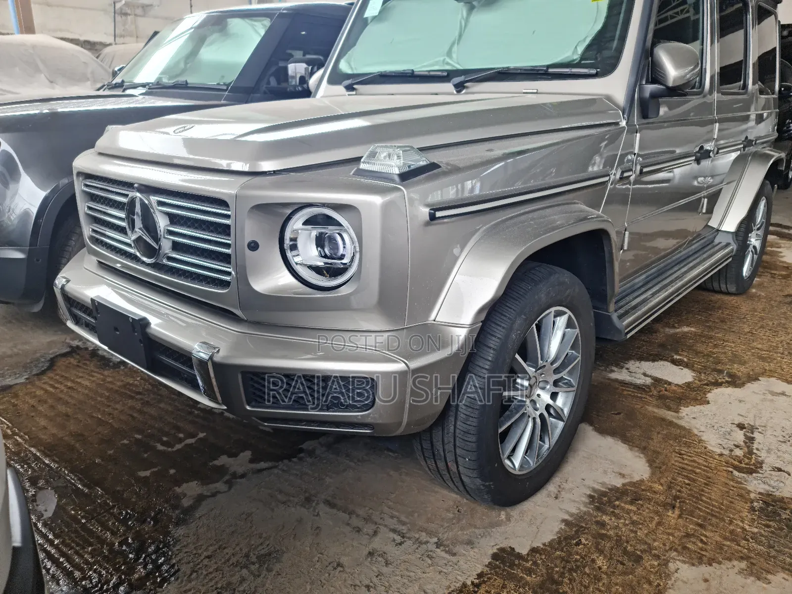 Mercedes-Benz E350 2023 Silver