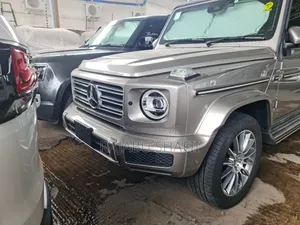 Mercedes-Benz E350 2023 Silver