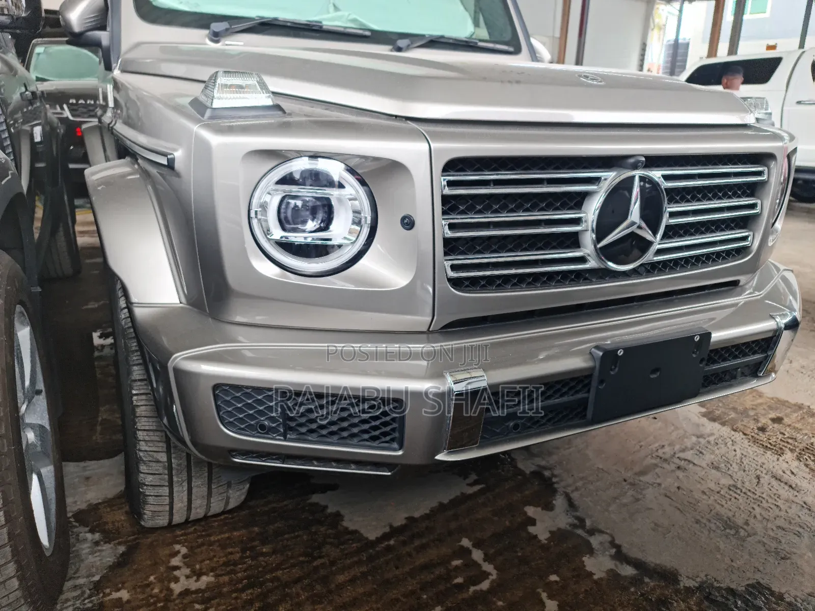 Mercedes-Benz E350 2023 Silver