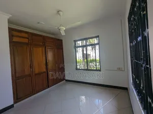 4bdrm Villa in Compound Villas, Oyster Bay for rent