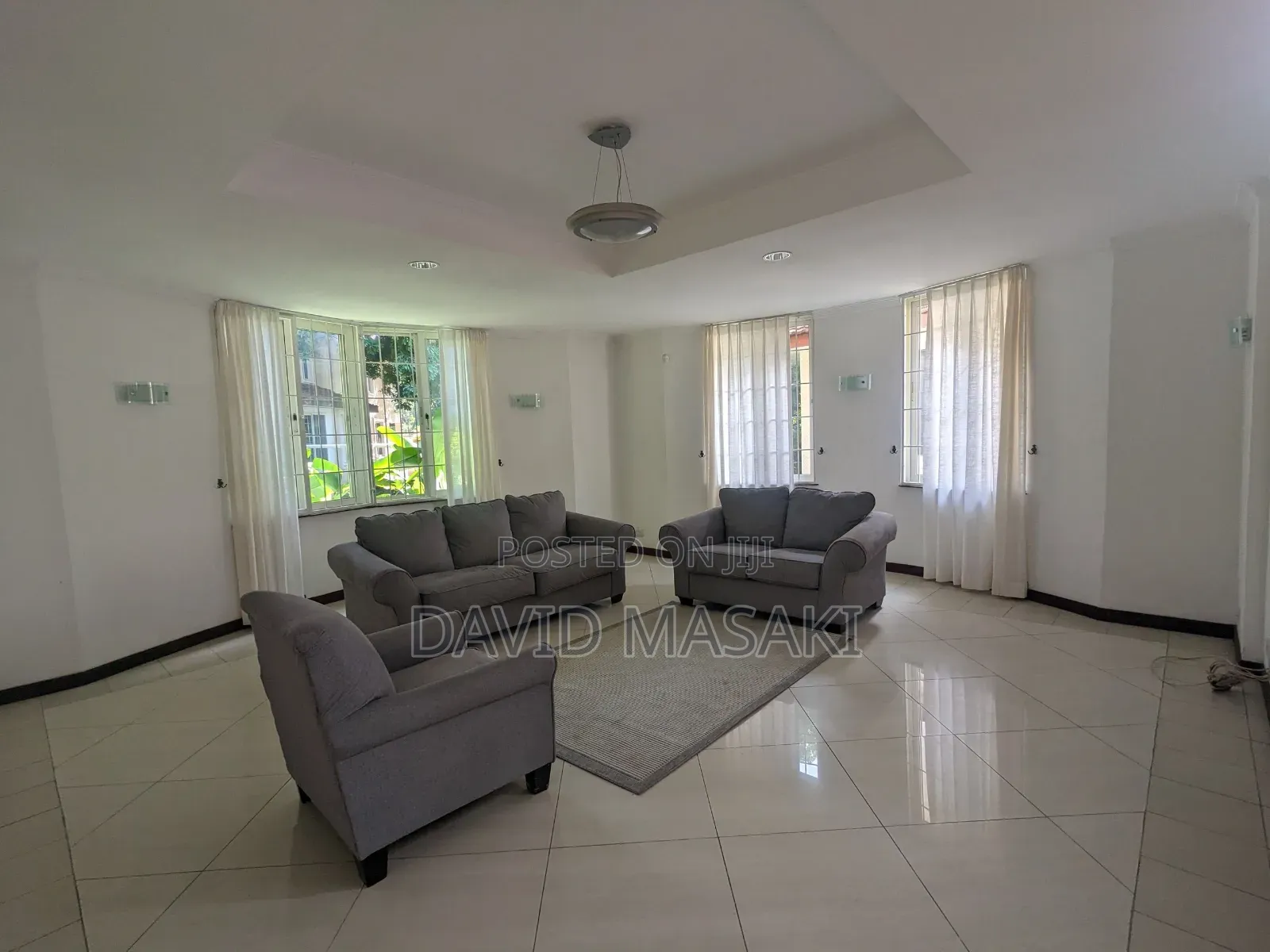4bdrm Villa in Compound Villas, Oyster Bay for rent