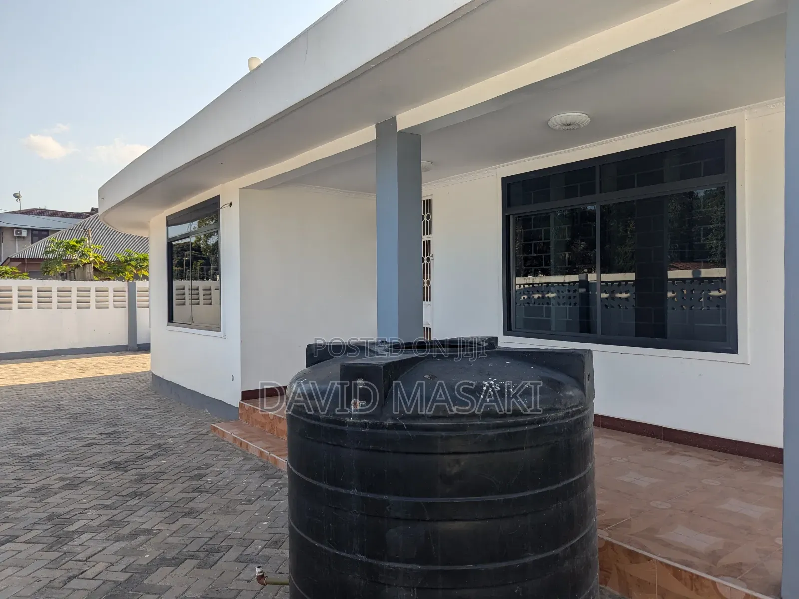 6bdrm Bungalow in Bungalow, Mikocheni for rent