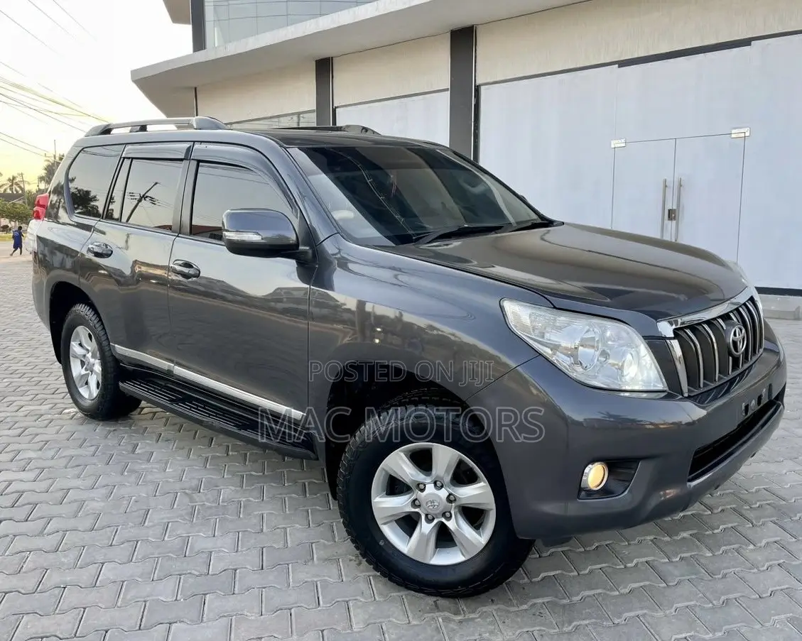 Toyota Land Cruiser Prado 3.0 TD 2011 Gray