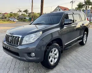 Toyota Land Cruiser Prado 3.0 TD 2011 Gray