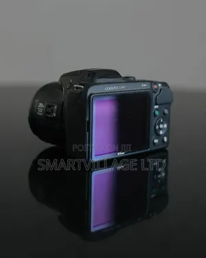 Nikon Coolpix L810