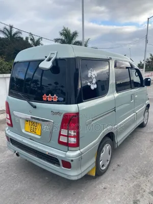 Suzuki Every Wagon 2005 Silver