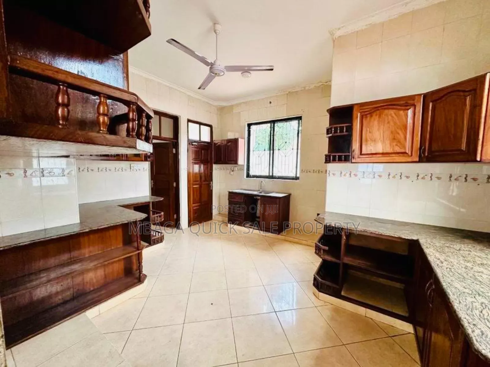 3bdrm House in Mikochen Warioba, Mikocheni for rent