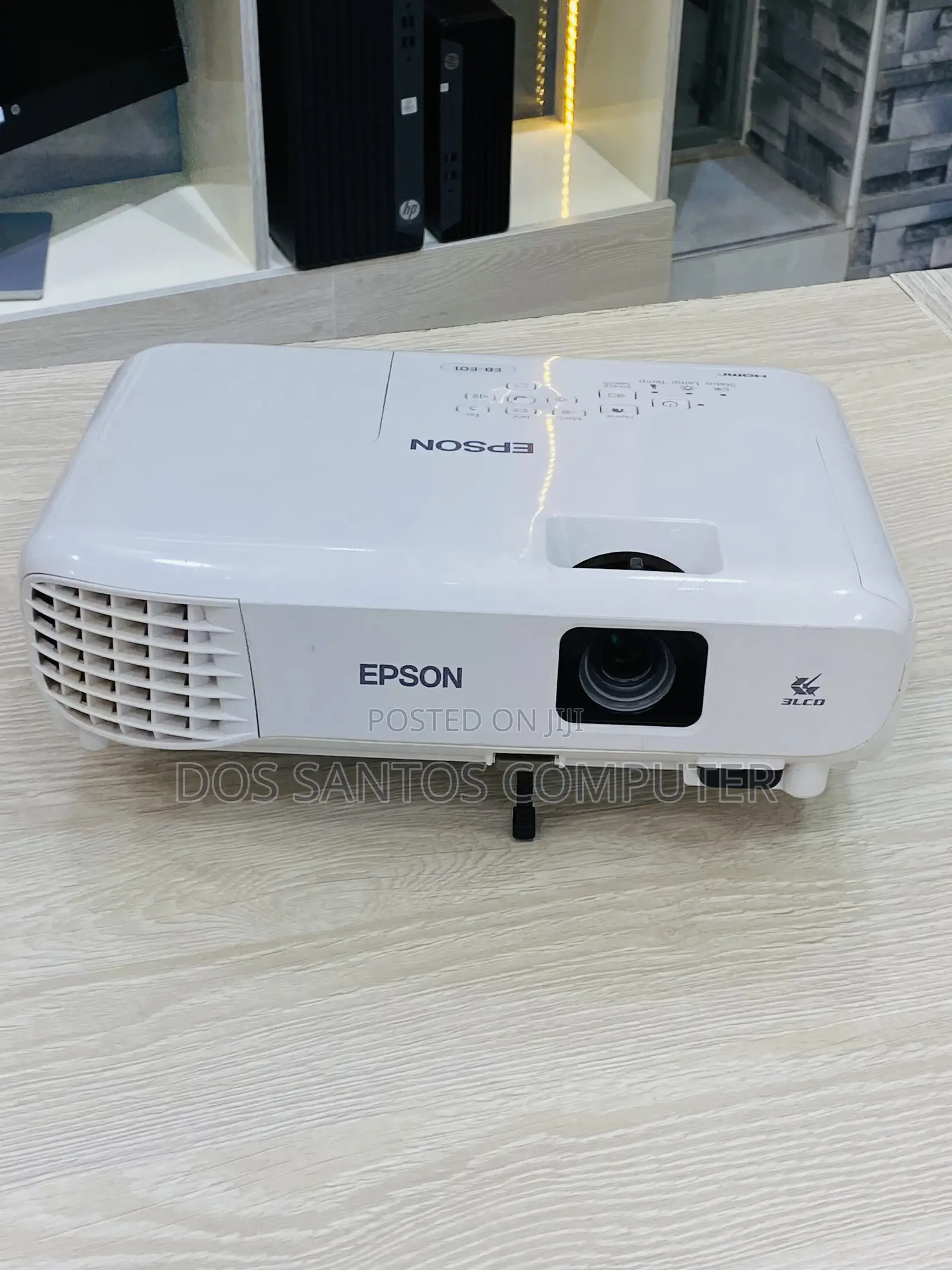 EPSON HD 300+ Display Inches
