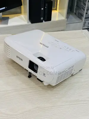 EPSON HD 300+ Display Inches