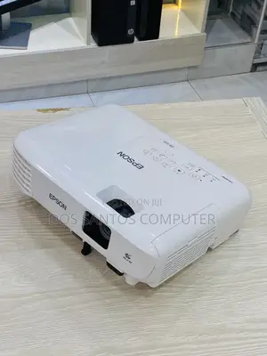 EPSON HD 300+ Display Inches