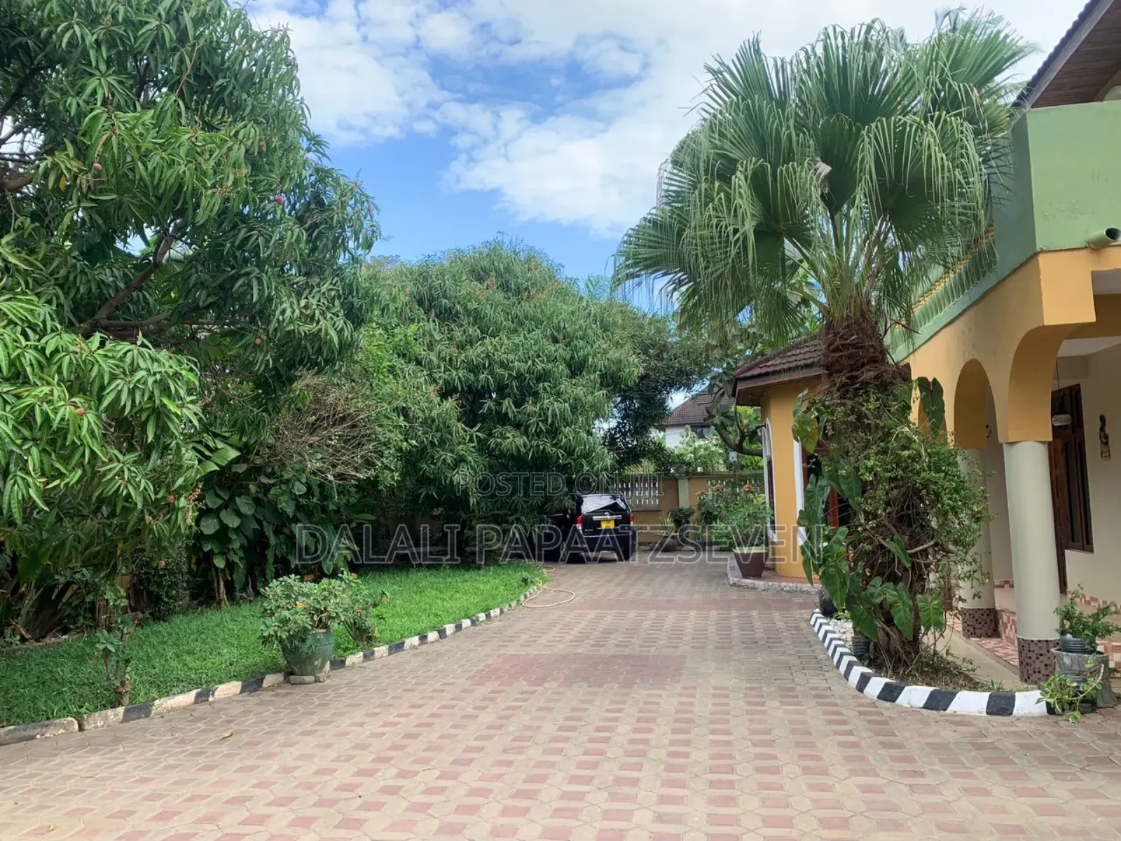Furnished 5bdrm Apartment in Dalalipapaatzseven, Mbezi Beach for rent