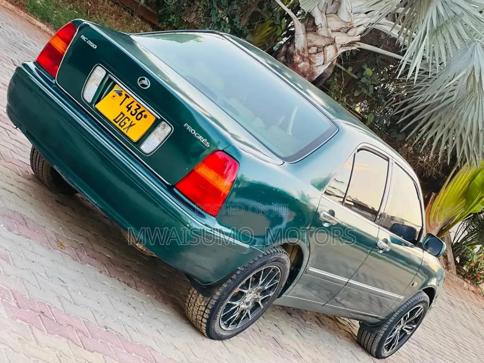 Toyota Progress 1998 Green
