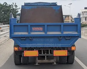 MITSUBISHI CANTER TIPPER(Kibinua) TANI 3.5 Mpya.