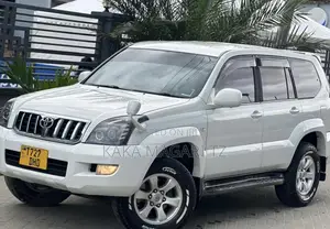 Toyota Land Cruiser Prado 2006 White