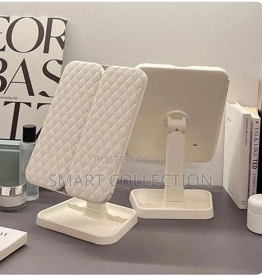 LED Rechargeable Smart Mirror For Make-ups
