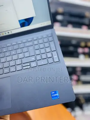 Laptop Dell Vostro 15 3549 8GB Intel Core I7 SSD 512GB