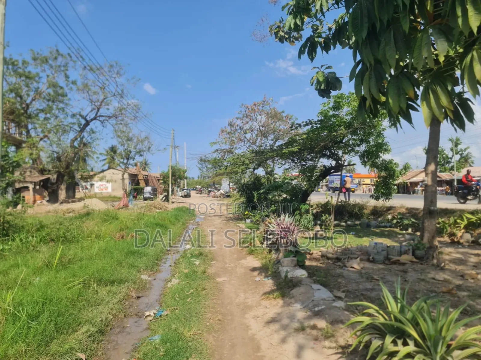 Commercial Property 4 Sale We Look Main Road