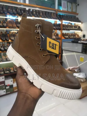 Mens Boots Caterpillar Material Leather