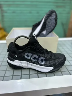 Mens Sneakers ACG Goretex Original