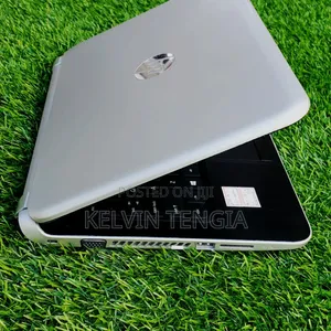 Laptop HP Pavilion X2 210 4GB Intel Core I5 HDD 500GB