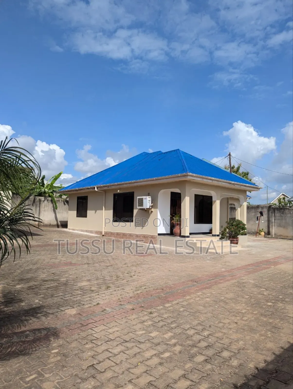 3bdrm House in Kunduchi Dsm, Kinondoni for sale