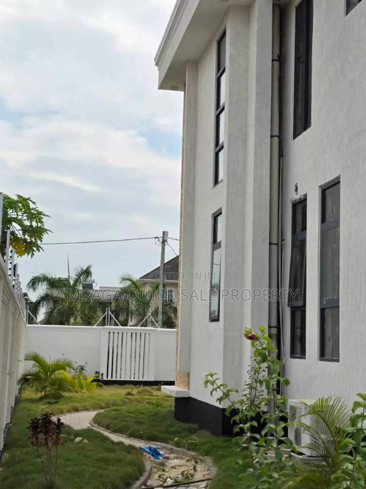 4bdrm House in Mbweni Mpiji for sale