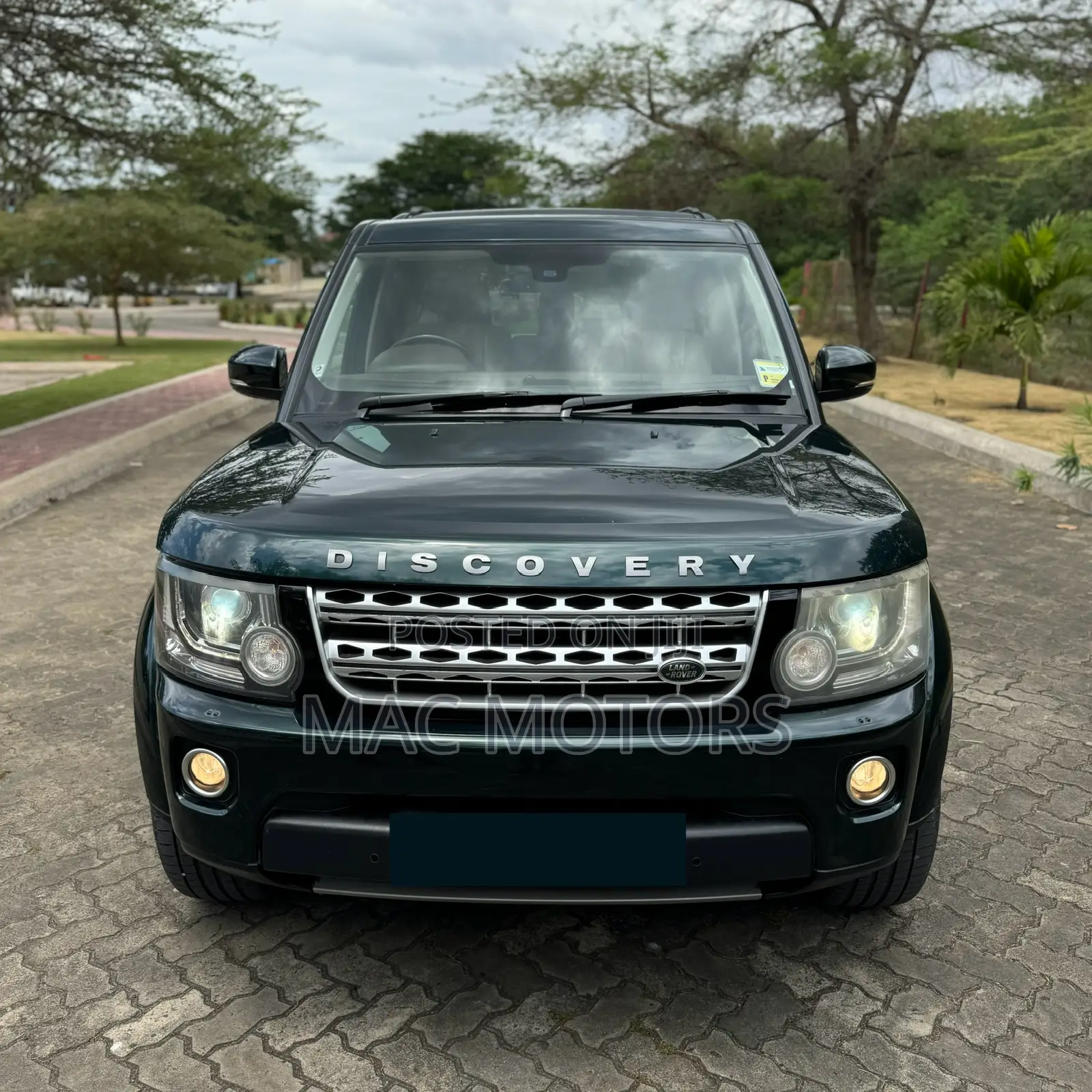Land Rover Discovery 2014 Green