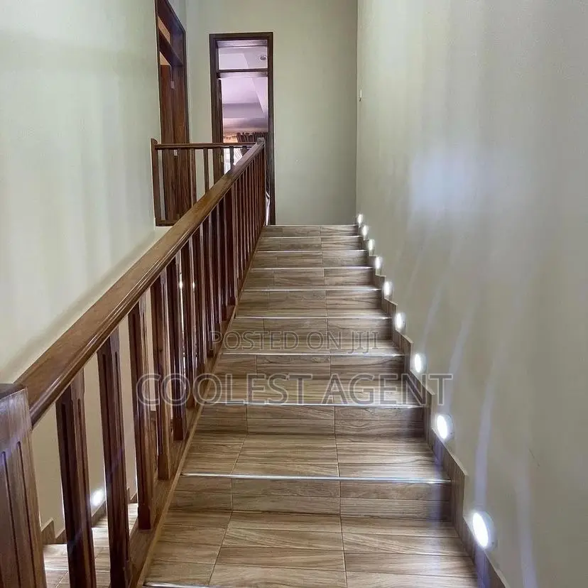 3bdrm Duplex in Masaki, Kinondoni for rent