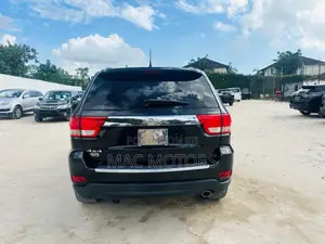 Jeep Grand Cherokee 2012 Black