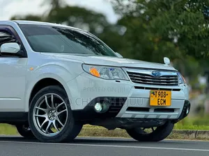 Subaru Forester 2013 White