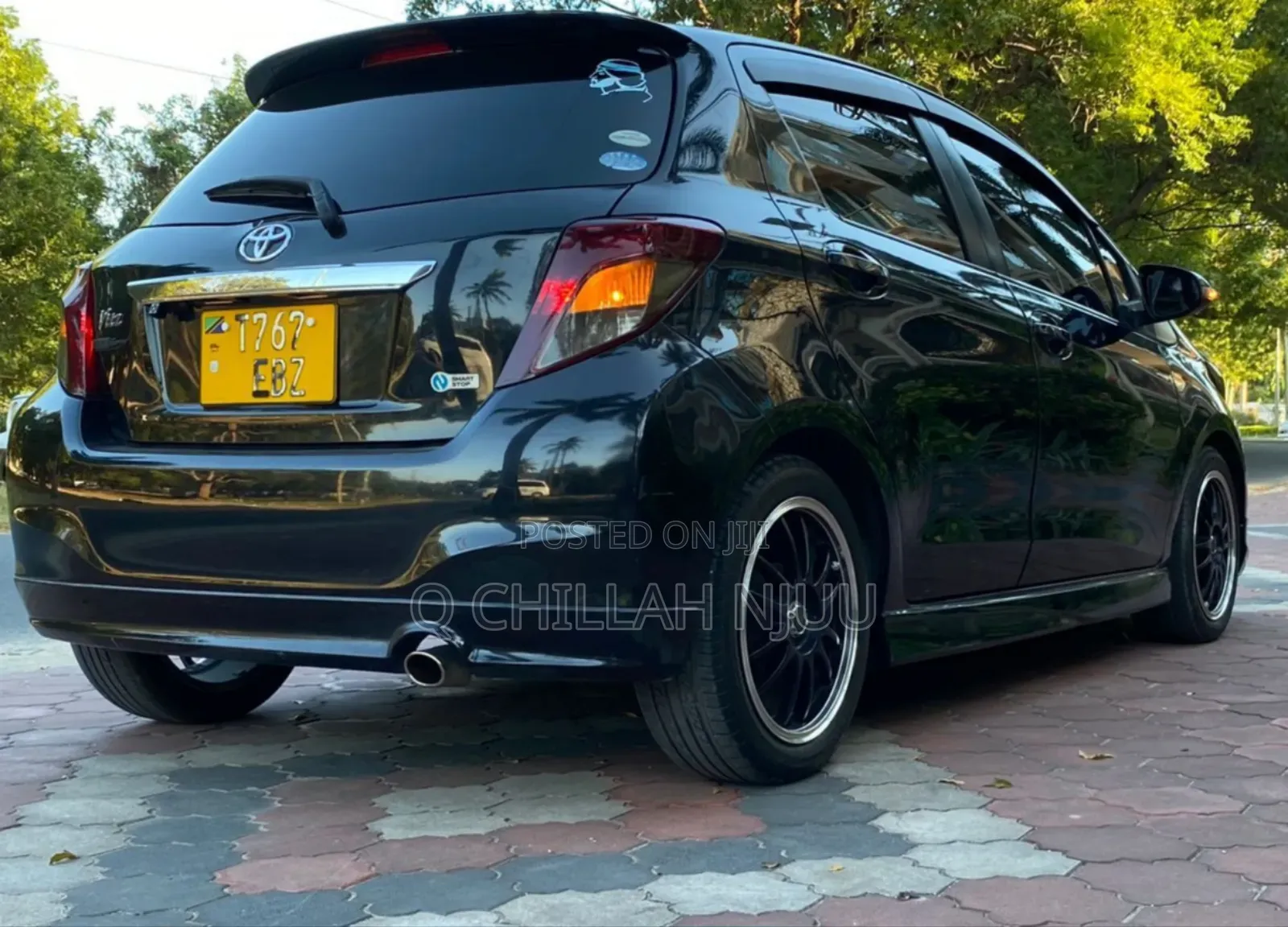 Toyota Vitz 2013 Black