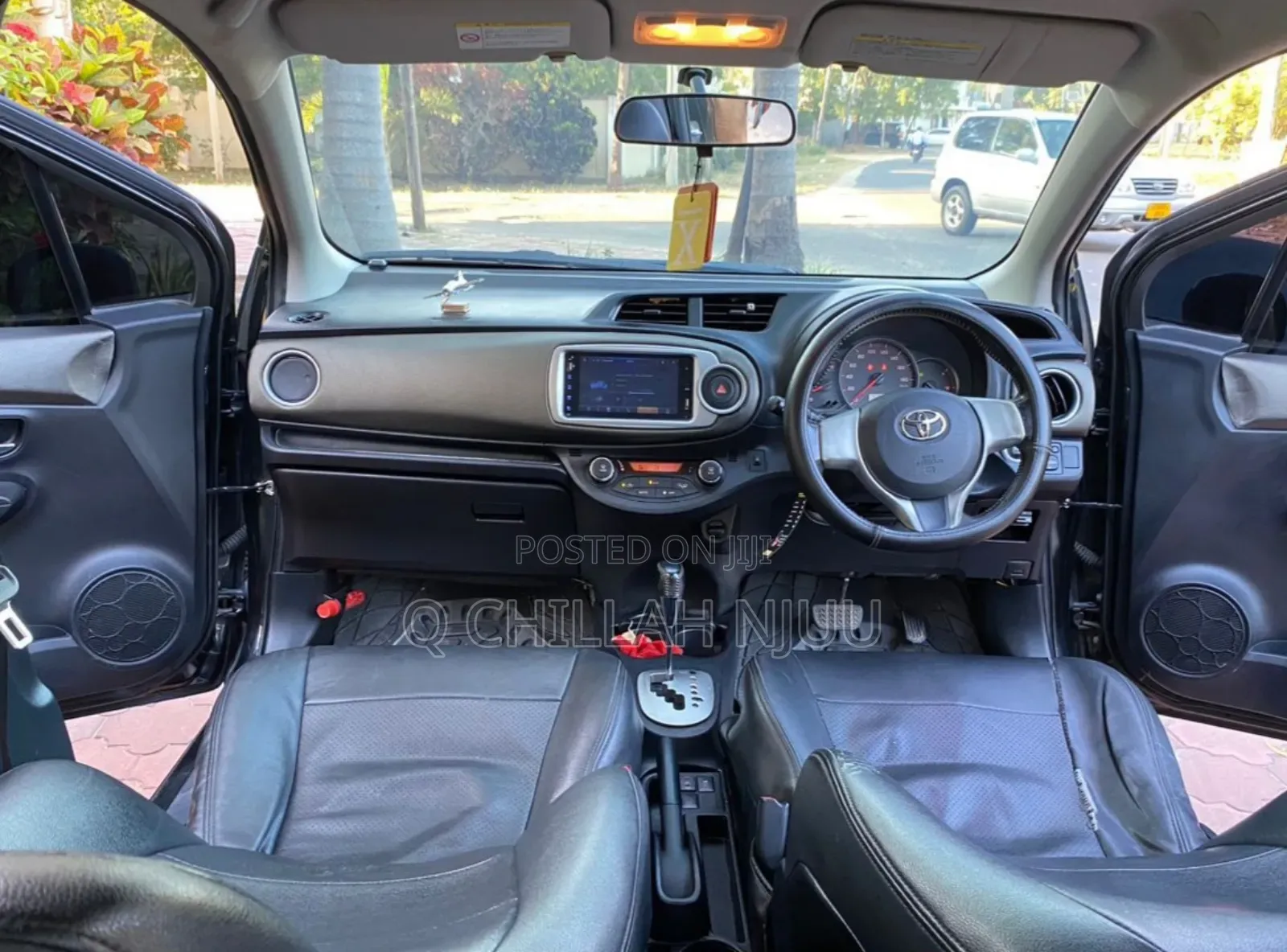 Toyota Vitz 2013 Black