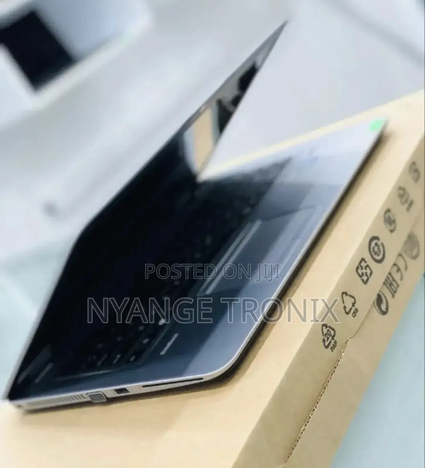 Laptop HP EliteBook 820 G3 8GB Intel Core I5 SSD 256GB