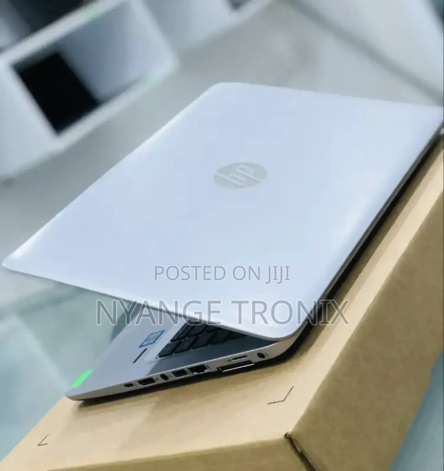 Laptop HP EliteBook 820 G3 8GB Intel Core I5 SSD 256GB