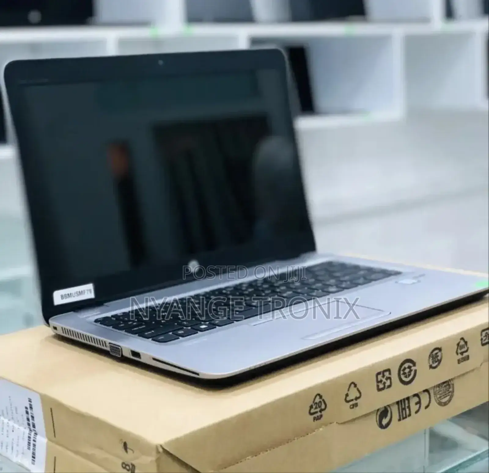 Laptop HP EliteBook 820 G3 8GB Intel Core I5 SSD 256GB