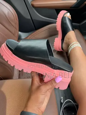 Sandal Nzuri Za Kike