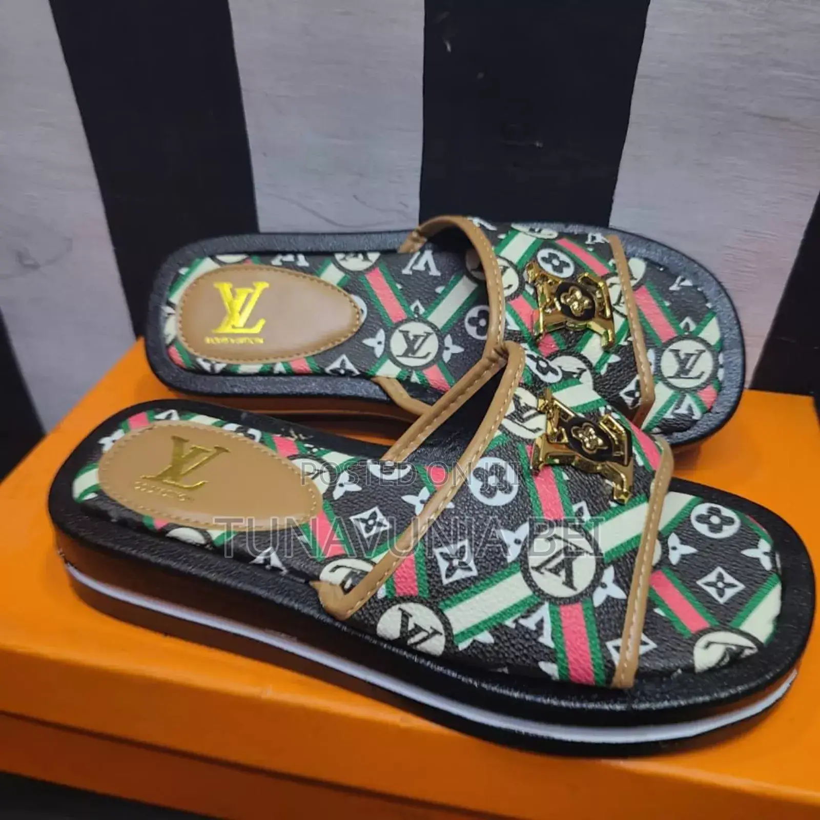Sandal Nzuri Za Kike