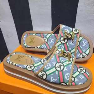 Sandal Nzuri Za Kike