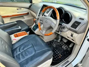 Toyota Harrier 2006 White
