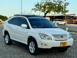 Toyota Harrier 2006 White