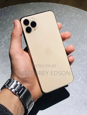 New Apple iPhone 11 Pro Max 256 GB Gold