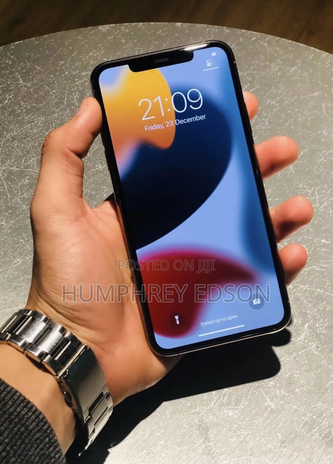 New Apple iPhone 11 Pro Max 256 GB Gold